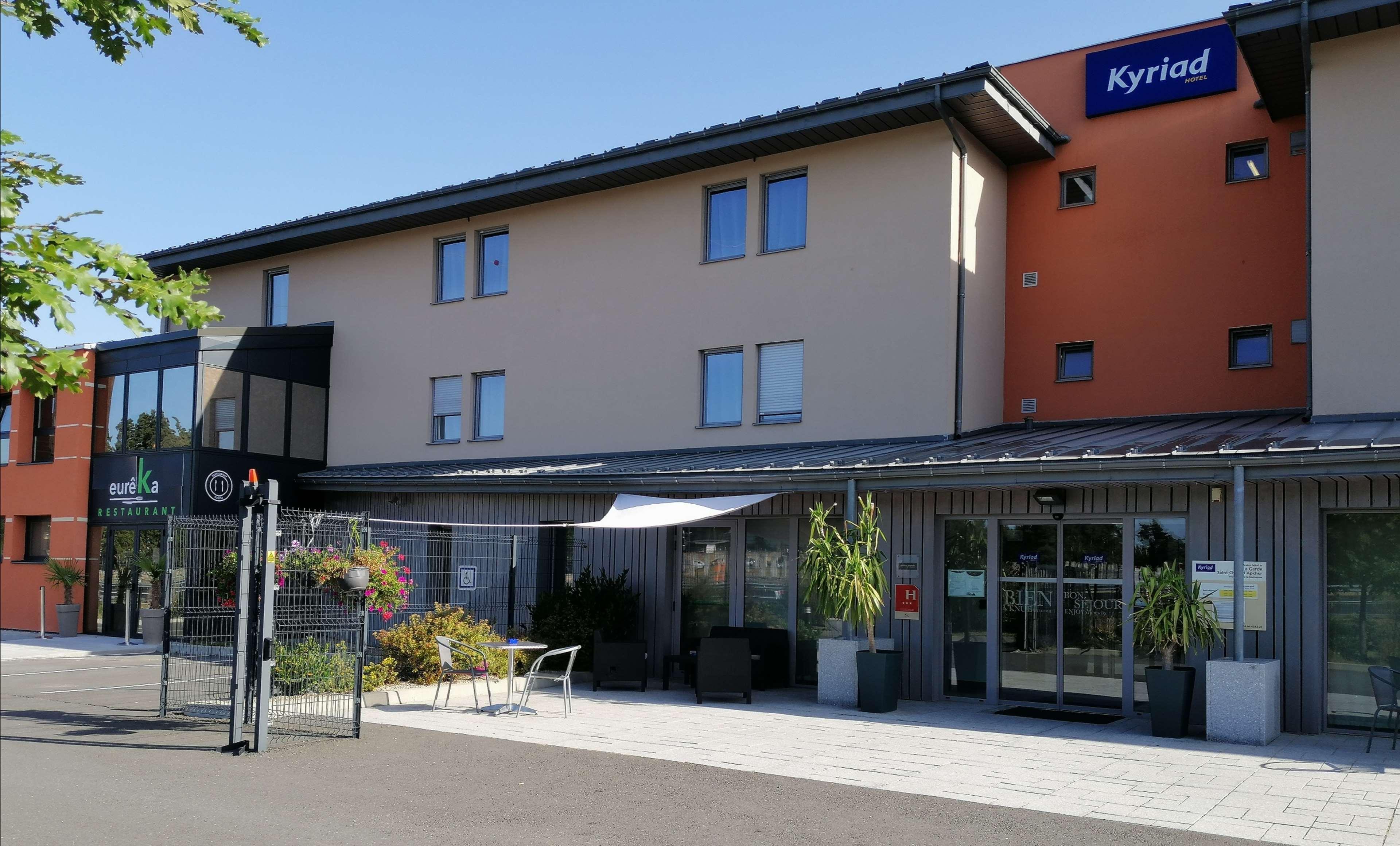 Kyriad Saint Chely D'Apcher - Aire De La Lozere Albaret-Sainte-Marie Экстерьер фото