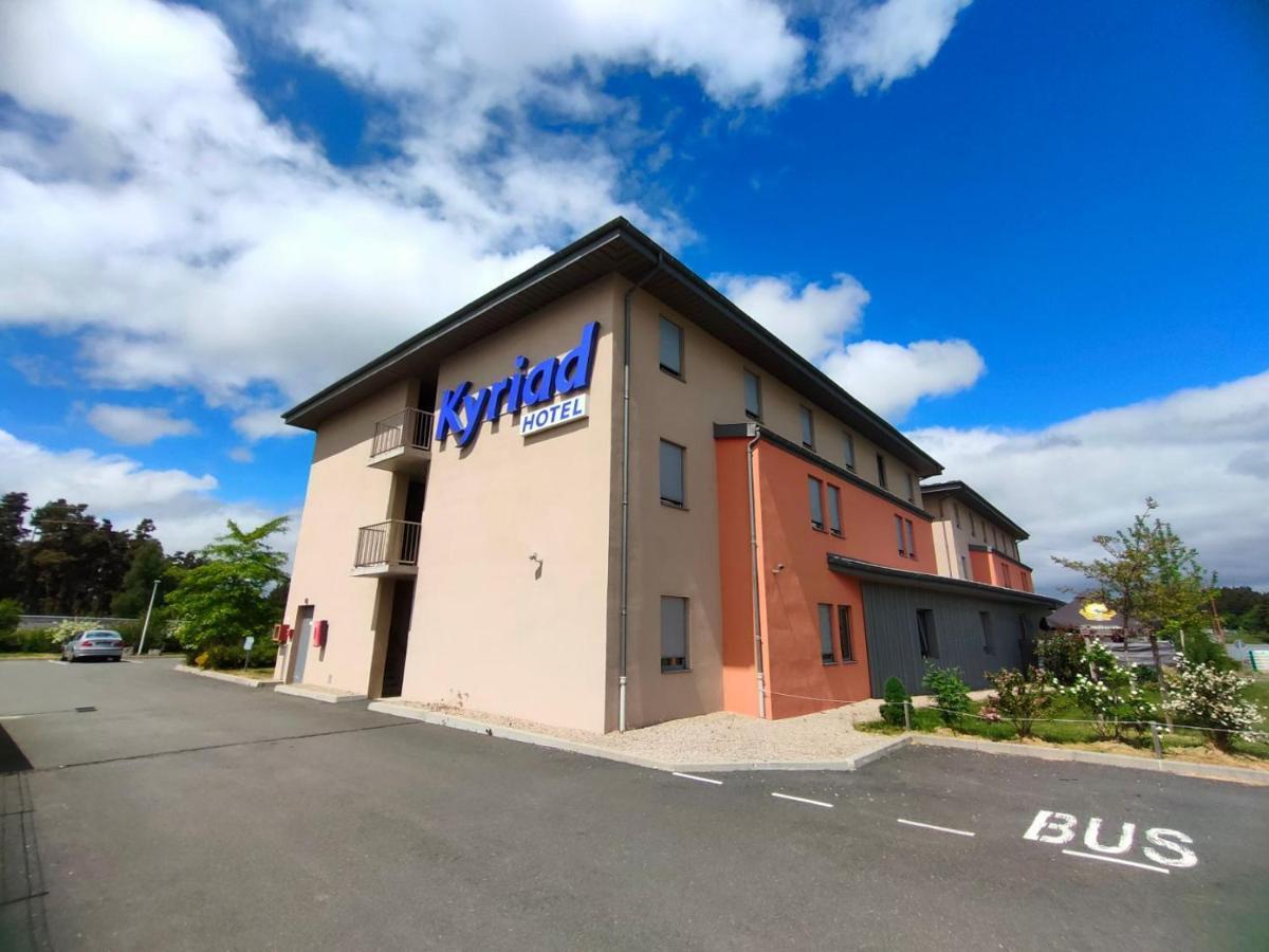 Kyriad Saint Chely D'Apcher - Aire De La Lozere Albaret-Sainte-Marie Экстерьер фото